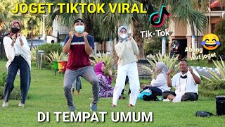 JOGET TIKTOK VIRAL BARENG CEWEK DI TEMPAT UMUM DI DEPAN ORANG LAGI MAKAN  AUTO MALAH IKUT JOGET [upl. by Hteboj177]