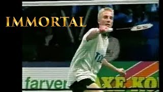 10 MOST FAMOUS Badminton Trick Shots [upl. by Summers]