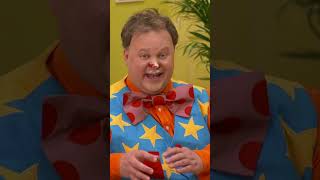 Can You Sign Cake 🍰  Mr Tumble and Friends [upl. by Nadya]