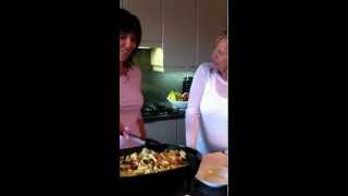 Ruth Cammalleri cooking her son Mikes favorite pasta dish for Puckmommies with Yvonne Murphy [upl. by Joey559]