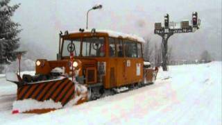 Déneigement ligne des Hirondelles 2011 [upl. by Richlad18]