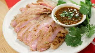 Thai BBQ Pork Jowl Recipe คอหมูย่าง นำ้จิ้มแจ่ว  Hot Thai Kitchen [upl. by Grath]