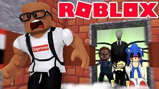 FINDING MONSTERS IN THE SCARY ELEVATOR IN ROBLOX [upl. by Aisiat]