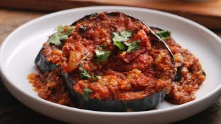 One Of The Best Eggplant Curry Recipe  Achari BegunBaingan [upl. by Macegan280]