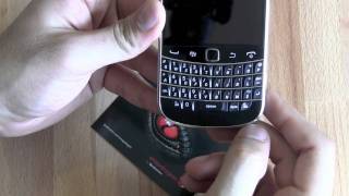 Blackberry Bold 4 Touch 9900  Unboxing and quick Hands on  iGyaanin [upl. by Nosreip]