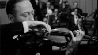 Jascha Heifetz plays Tchaikovsky Violin Concerto 1st mov [upl. by Alva]