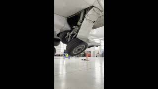 Canadair regional jet 900 gear retraction and extension test passengeraircraft airliner shorts [upl. by Neirrad]