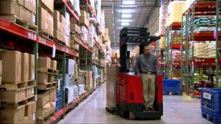 Raymond Reach Truck  7000 Series Reach Trucks  Narrow Aisle Forklift [upl. by Ayam]