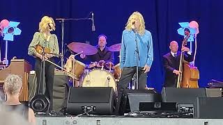 Robert Plant amp Alison Krauss Please Read The Letter LIVE Syracuse NY 62824 [upl. by Ilarin]