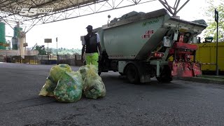 Jerago  Raccolta rifiuti mancano operatori italiani [upl. by Gretta]