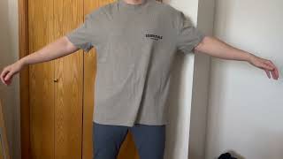 FEAR OF GOD ESSENTIALS OVERSIZED T SHIRT REVIEW  1 YEAR CORE COLLECTION [upl. by Crescentia642]