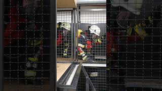 Blaulicht Feuerwehr Gersthofen AGT Ausbildung feuerwehrgersthofen urgerschthofer [upl. by Berthe]