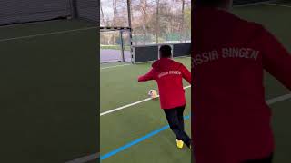 Ich baue meine EIGENE SOCCERHALLE 🥅⚽️😎 shorts jannikfreestyle [upl. by Natsirk696]