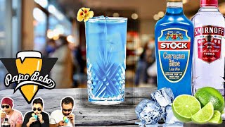 LAGOA AZUL BLUE LAGOON  COMO FAZER  Papo Bebo Drinks 23 Licor Curaçau Blue Stock Vodka Smirnoff [upl. by Ediva]