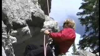 Climbing Tools Demo ascending with prussik and garda Hitch [upl. by Dill]