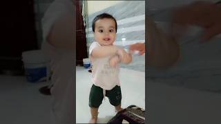 🤪😜 Funny Cat Tore Balloons 😆😆baby Laugh funny🤩✌️🤡🥰🥰😘 cats balloon shortsvideo [upl. by Latsirc]