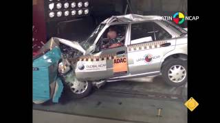 Prueba realizada por Latin NCAP a un Nissan Tsuru [upl. by Hughett]