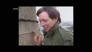 John Noakes  Nelsons Column clean  behind the scenes [upl. by Galliett]