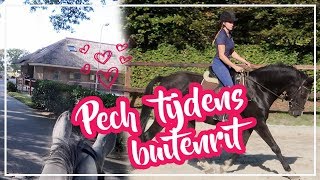 Beugelriem GEKNAPT tijdens buitenrit  Amora rijden VLOG 86 [upl. by Arathorn]