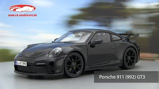 ckmodelcarsvideo Porsche 911 992 GT3 Baujahr 2022 schwarz 118 Maisto [upl. by Arva39]