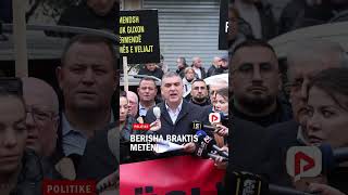 Berisha braktis Metën nuk lejon asnjë demokrat ti bashkohet protestës para SPAKut [upl. by Harvey474]