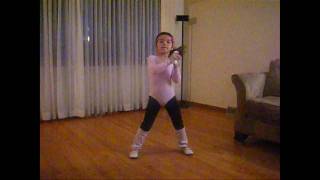 Arianna quotPumps up the Jamquot with Wii Just Dance [upl. by Catherine]