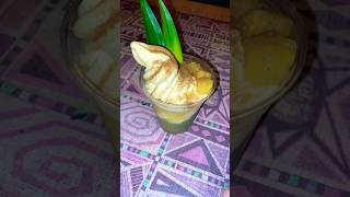 New Pineapple Ginger Mint Float from the Tropical Hideaway in Disneyland dolewhip themepark food [upl. by Assirac]