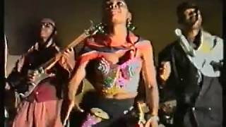 LES PREMIERES DANSEUSES DE KOFFI OLOMIDE 1991 [upl. by Einnoj88]