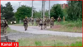 Russian volunteers enter another settlement in Belgorod Russians hiding in houses are taken hostage [upl. by Aiciruam720]