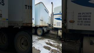 COUPLING amp UNCOUPLING TRAILERcouplinguncouplingtractortrailertrucktruckdrivermeltalberta [upl. by Delinda]