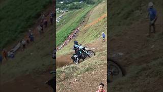 SPOTTER SPOTTED  Montée Impossible Arette Hill Climb 😱 [upl. by Aiahc562]