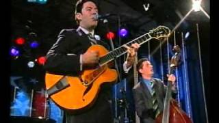 john pizzarelli trio live 2000 walkin my baby back home [upl. by Edahsalof]