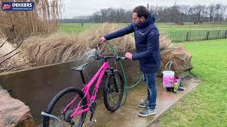 Dekkers Tweewielers uitleg fiets schoonmaken [upl. by Velleman888]