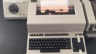 SIEMENS T1000 Fernschreiber  Teletype  Teleprinter  TelexPhone  TELEX  iTelex [upl. by Sternlight]