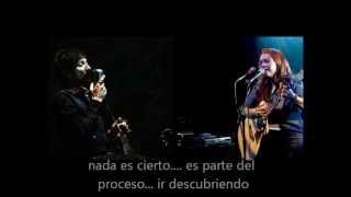 Carla Morrison Feat León Larregui  Mensajero Con Letra [upl. by Alden]