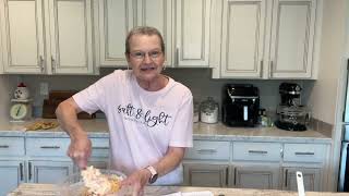 How to make the best PIMENTO CHEESE  Mama Sue makes an easy lunch  Southern recipe  Cooking video [upl. by Moneta]