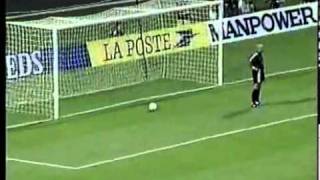 Punizione Roberto Carlos Francia Brasile 1997 [upl. by Nerag739]