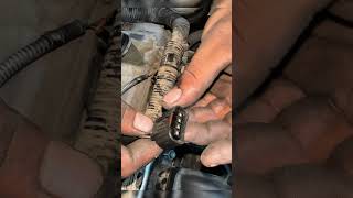 Ignition coil pin change toyota automotive mechanic autorepair dieselengine cars [upl. by Orlantha]