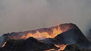 Geldingadalir Volcano 8k to 4k zoom2 [upl. by Juakn]