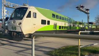 GO Train 314 At Mapleview Dr In Barrie Ontario [upl. by Hinman]