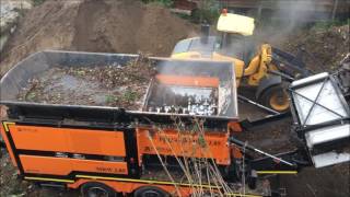 Pronar MRW 285 Shredding Green Waste Groenafval [upl. by Ydderf]