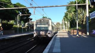 MI09  Passage sans arrêt en gare de Noisiel sur la ligne A du RER en direction de Paris [upl. by Birck]