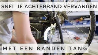 Vorkuitzetter  Fiets achterband vervangen met professionele bandentang [upl. by Leggett]