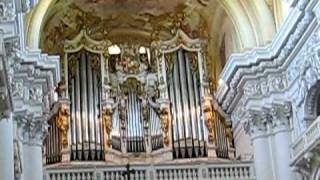 Anton BrucknerOrgel im Stift St Florian Oberösterreich [upl. by Rehnberg662]