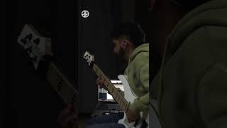 Distinto DEMENTE  jahazielband  Bass Cover [upl. by Herra843]