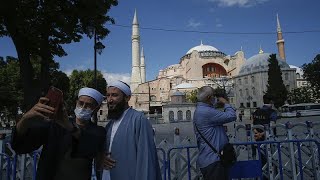 Istanbul Hagia Sophia ist nun für Besucher geschlossen [upl. by Lexerd]