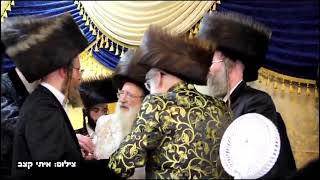 Viznitz Rebbe R Mendel Dances With The Spinka Rebbe At His Einikels Wedding  Cheshavn 5784 [upl. by Adialeda]