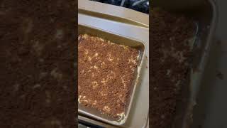 Making Dolly Parton’s Crumb Cake baking duncanhines foodreview [upl. by Jos665]