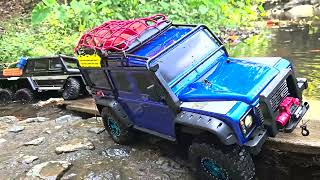 Traxxas TRX6 Mercedes Benz 6x6 vs TRX4 Land Rover Defender 4x4 Scale 110 [upl. by Naloc170]