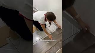 😱 TRANSFORMEI A SALA COM PISO VINILICO ADESIVO DA GF CASA DECOR shorts pisovinilico pisoadesivo [upl. by Ayala]